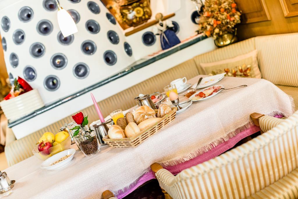 Hotel Stefaner Тирес Экстерьер фото